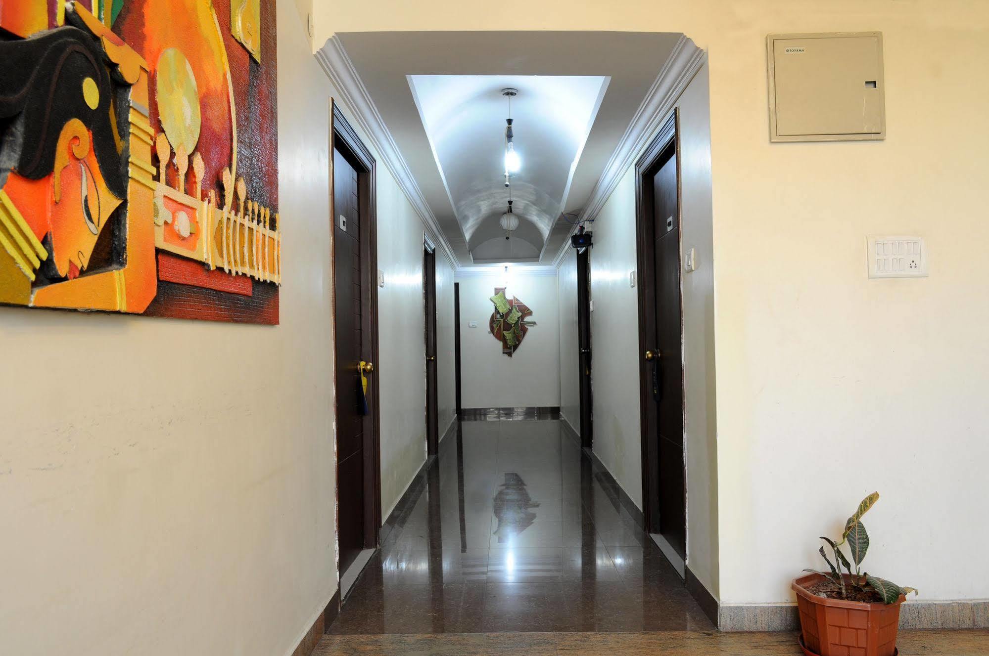 Oyo 17375 My Place Kondapur Hicc Haïdarabad Extérieur photo